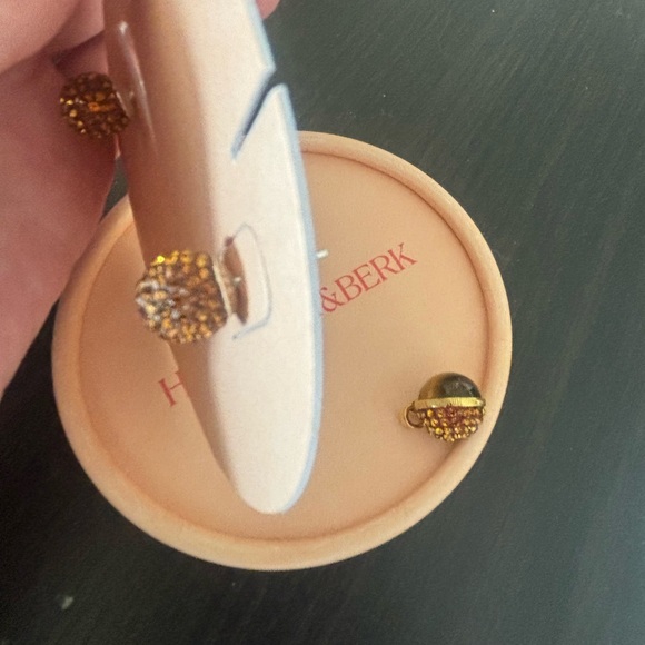 Hillberg and Berk - Picture 3 of 6